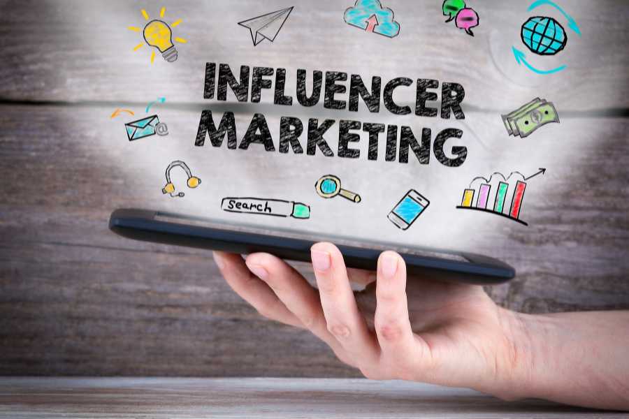 social media influencer marketing banner